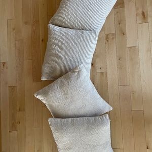 4 cotton/jute pillows covers with insert